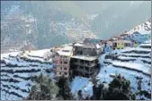  ?? HE FILE ?? A view of the snowcovere­d Dalhousie town in HP.