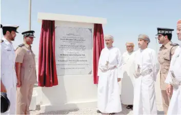  ?? ?? OPAZ officials and special guests inaugurate the government berth at Port of Duqm.