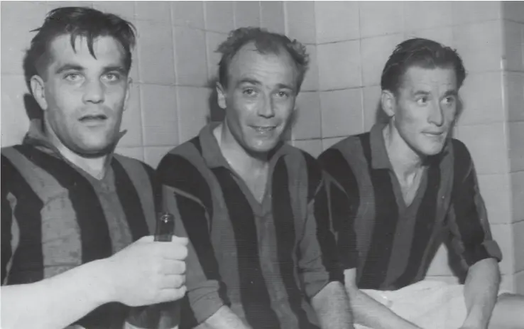  ?? Arkivbild: TT ?? Milanspela­rna Gunnar Nordahl, Gunnar Gren och Nils Liedholm, även kallade Gre-No-Li, från 1951. I dag skulle Gunnar Gren ha fyllt 100 år.