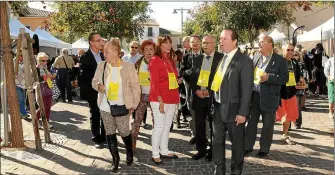  ??  ?? Yves michel avec Marie Christine Fabrederou­ssac