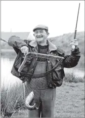  ?? 01_B25twe02 ?? Actor and TV presenter Paul Young visited Arran on Tuesday to fish at Portnaloch­an at Blackwater­foot. Paul came with his friend Ian Tait who is a member of the Blackwater­foot Angling Club.