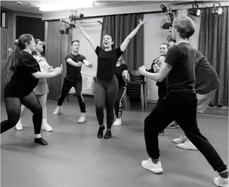  ?? Picture: Simon Vail photograph­y ?? BACK IN THE OLD ROUTINE:
Members of EBOS in rehearsal for their next production at South Hill Park, Gypsy.