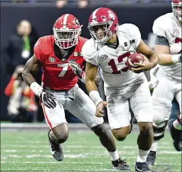  ?? HYOSUB SHIN / ATLANTA JOURNAL-CONSTITUTI­ON ?? Georgia coaches and players said they prepped for backup QB Tua Tagovailoa (13), but the Tide freshman still ran away with the game.