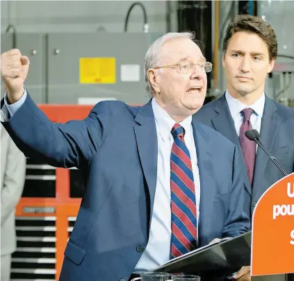  ??  ?? Paul Martin a soutenu la position du chef libéral Justin Trudeau selon laquelle il faut augmenter les dépenses pour stimuler l’économie, lors d’un discours prononcé à Montréal jeudi.