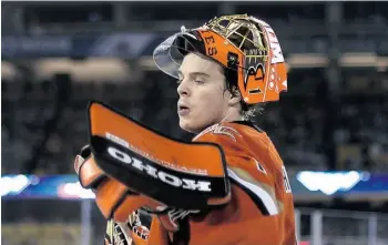  ?? Kevork Djanse
zian/Gett y Images ?? Goalie Jonas Hiller is among the veterans whose contracts were not renewed in Anaheim.