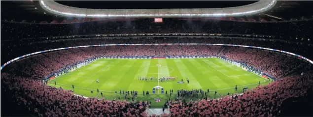  ??  ?? ESTRENO. El pasado sábado el Wanda Metropolit­ano acogió su primer partido oficial entre el Atlético y el Málaga.