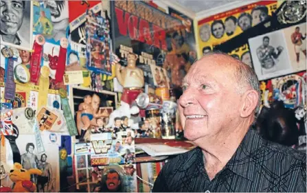  ?? Photos: MARYKE PENMAN ?? Pride of place: Dave Cameron, 79, has spent a lifetime collecting boxing memorabili­a.