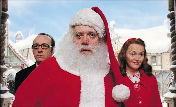  ?? WARNER BROS. ?? Kevin Spacey, left, and Miranda Richardson, star with Vince Vaughn in Fred Claus, an overly sentimenta­l, very unfunny dud.