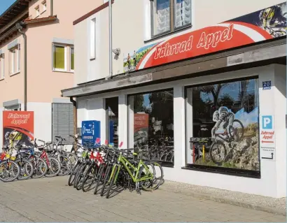  ?? Foto: angu/oH ?? Am Marktsonnt­ag hat Fahrrad Appel von 13 bis 17 Uhr für Sie geöffnet. Auslaufmod­elle zu reduzierte­n Preisen im Angebot.