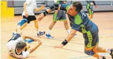  ?? FOTO: CF ?? Norbert Knechtel (beim Wurf) steht mit dem TSV Lindau am Wochenende vor einem ganz wichtigen Spiel.