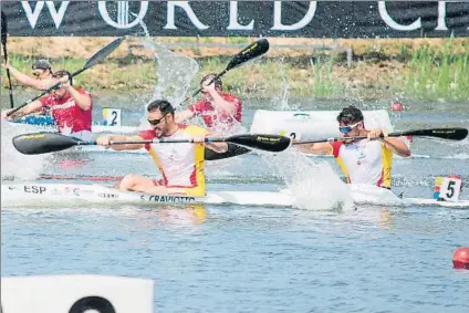  ?? FOTO: TWITTER FEP ?? Craviotto y Toro en pleno esfuerzo en la final del K2 200 metros, en la que la pareja española se colgó la medalla de plata