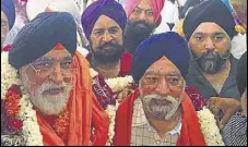  ?? HT PHOTO ?? Harvinder Singh Sarna (left), who was elected as president of the Patna Sahib Gurdwara Committee, with his brother Paramjit Singh Sarna.