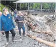  ?? FOTO: DPA ?? Der bayerische Ministerpr­äsident Markus Söder (CSU) und Bundesfina­nzminister Olaf Scholz (SPD), an der durch Unwetter zerstörten Rodelbahn am Königssee.