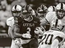  ?? Ronald Cortes / Contributo­r ?? Sophomore RB Sincere McCormick is the first Roadrunner named Conference USA’s Offensive Player of the Year.