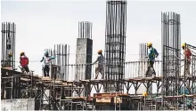  ??  ?? The local constructi­on sector contracted 44.5% in the second quarter. –