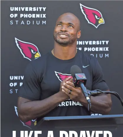  ?? MICHAEL CHOW/AZCENTRAL SPORTS ?? New Cardinals running back Adrian Peterson told members of the media Wednesday that he was praying for a change of scenery this season.