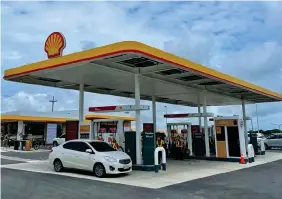  ?? FILE PHOTO ?? Pilipinas Shell Petroleium Corp. aims to achieve net-zero carbon emissions in its business.