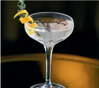  ??  ?? The Knickerboc­ker’s martini is a potent blend of gin, vermouth and bitters.