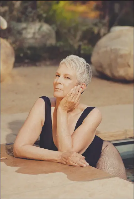  ?? RYAN PFLUGER / THE NEW YORK TIMES ?? Jamie Lee Curtis in Santa Monica, Calif., Sept. 5, 2022. Whether it’s her return to her horror roots in “Halloween Ends” or her buzzy performanc­e in “Everything Everywhere All at Once,” freedom is what the actress is after.