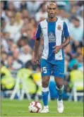  ??  ?? Naldo fue titular en el Bernabéu y en Vallecas, la semana en la que estuvo lesionado David López.