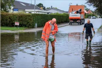  ??  ?? I år har blandt andet Gilleleje oplevet skybrud. Arkivfoto: Lars Krabbe