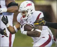  ?? NWA Democrat-Gazette/BEN GOFF ?? Devwah Whaley is one of two players who started at running back last season for the Razorbacks.