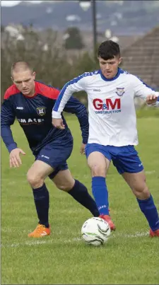  ??  ?? Glenview Stars v Merville: Seamie O’Boyle and Nathan Rooney.