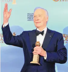  ?? AL SEIB/LOS ANGELES TIMES ?? Christophe­r Plummer is seen here with his award in January 2012 backstage at the 69th Annual Golden Globe Awards show in Beverly Hills, California.