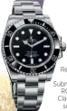  ??  ?? Reloj Oyster Perpetual Submariner de ROLEX, que Clara lleva en su muñeca.