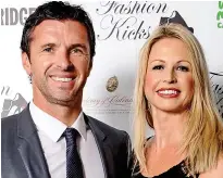  ??  ?? Tragic: Gary Speed and his wife Louise in 2011