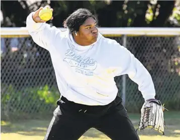  ?? DENIS POROY FOR THE U-T ?? Softball player Stefini Ma’ake of Our Lady of Peace has struck out 126 batters while walking just 26.