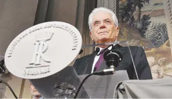  ?? Ansa ?? Irritato Sergio Mattarella lunedì pomeriggio ha ricevuto una bozza del contratto da Luigi Di Maio