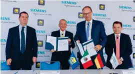  ??  ?? TRATO. La mexicana IGSA y Siemens firmaron un acuerdo para ensamblar plantas.