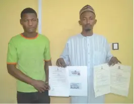  ?? Photo: FCT Police Command ?? The alleged impersonat­or, Abubakar Sadiq Abdullahi (R) and his alleged accomplice, Salishu Abdulrashe­ed