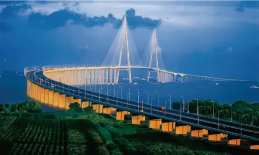  ??  ?? The Sutong Yangtze River Bridge has one of the longest main spans of any suspension bridges in the world. Completed in 2008, it spans the Yangtze River between Nantong and Suzhou. by Wu Yingchen