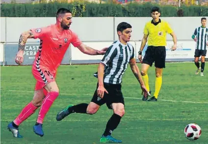  ?? FOTO: LLUÍS RIBERA ?? El Peralada ja guanya a casa Va superar el Castelló i ara espera repetir triomf dimecres en l’endarrerit davant del València Mestalla