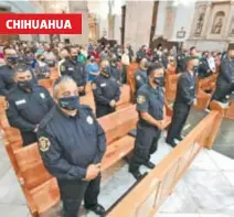  ?? ORACIO CHÁVEZ/EL HERALDO DE CHIUHAHUA ?? En la Catedral Metropolit­ana se celebró una misa dedicada al Heroico Cuerpo de Bomberos