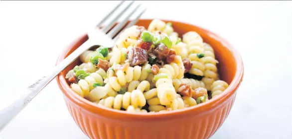  ?? MATTHEW MEAD/THE ASSOCIATED PRESS ?? The best way to enjoy pasta, according to chef Missy Robbins, is in a bowl. “Pasta is more comfortabl­e in a bowl, it’s more fun to eat.”