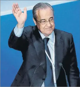  ?? FOTO: EFE ?? Florentino no tuvo problemas en que los socios aprobaran el endeudamie­nto del Real