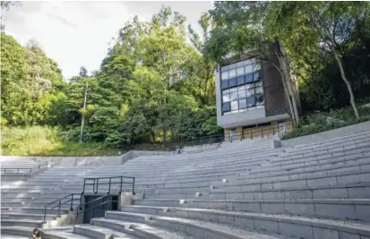  ?? FOTO ?? Culminaron las obras de restauraci­ón del Teatro al Aire Libre Carlos Vieco, ubicado en el Cerro Nutibara. La reapertura fue anoche con un concierto.