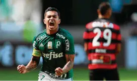  ?? ALEX SILVA/ESTADÃO ?? Dia de artilheiro. Dudu vibra muito após marcar na vitória do Palmeiras, em que ele fez dois gols