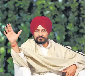  ?? SANCHIT KHANNA/ HT PHOTO ?? Punjab chief minister Charanjit Singh Channi addresses the Hindustan Times Leadership Summit, in New Delhi on Saturday.