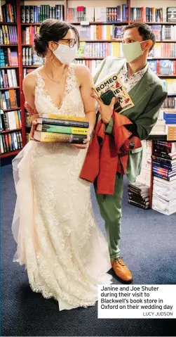  ?? LUCY JUDSON ?? Janine and Joe Shuter during their visit to Blackwell’s book store in Oxford on their wedding day