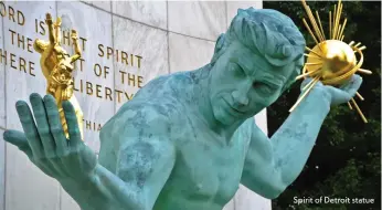  ?? ?? Spirit of Detroit statue