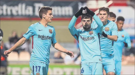  ?? FOTO: V.LLURBA ?? Ruiz de Galarreta y Arnaiz buscan una salida porque no continuará­n en el Barça B en Segunda B, mientras que Cardona interesa al Metz y a varios equipos españoles de Segunda