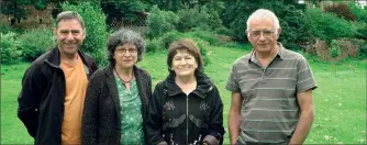  ??  ?? De gauche à droite, François Guy, Yolande Guy, secrétaire, Marie Claude Carlin, élue de Rodez, et Michel Albaret, président de l’associatio­n.