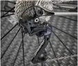  ??  ?? TOP Slightly slack frame angles mean comfort for longer ABOVE The impeccably behaved Shimano Ultegra setup