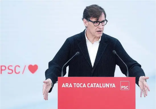  ?? EFE ?? El líder y candidato de los socialista­s catalanes, Salvador Illa, ayer, en Barcelona