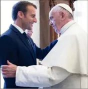  ?? (Photo Twitter Elysée) ?? Entre le pape François et Emmanuel Macron, le courant est bien passé hier au Vatican.