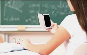  ?? — 123rf.com ?? The study examined the ways students engage in multitaski­ng behaviours such as talking, texting, social networking, surfing the Internet, and instant messaging.
